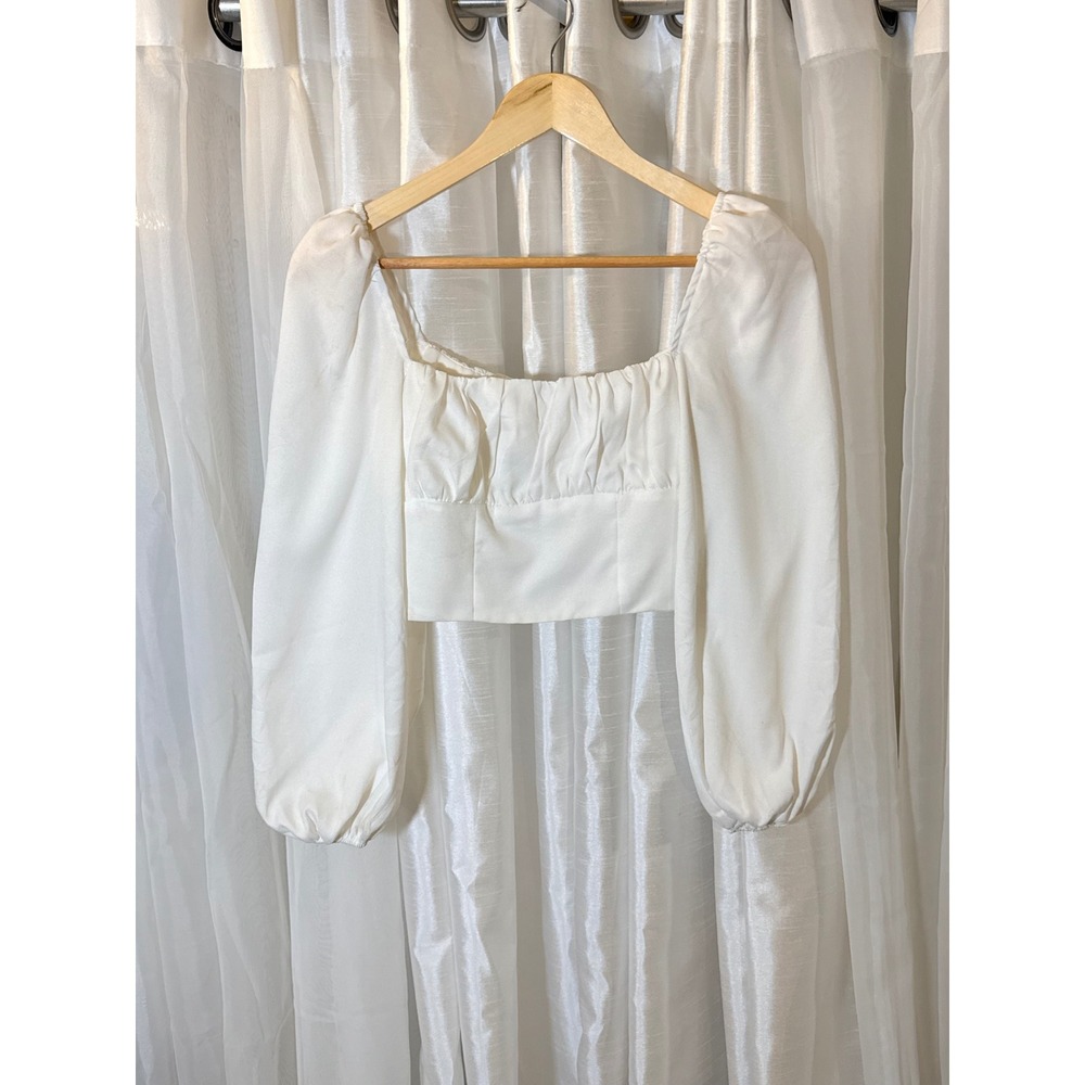 Princess Polly Crop Top Womens Size 2 White Puff Sleeve Ruched Square Neck